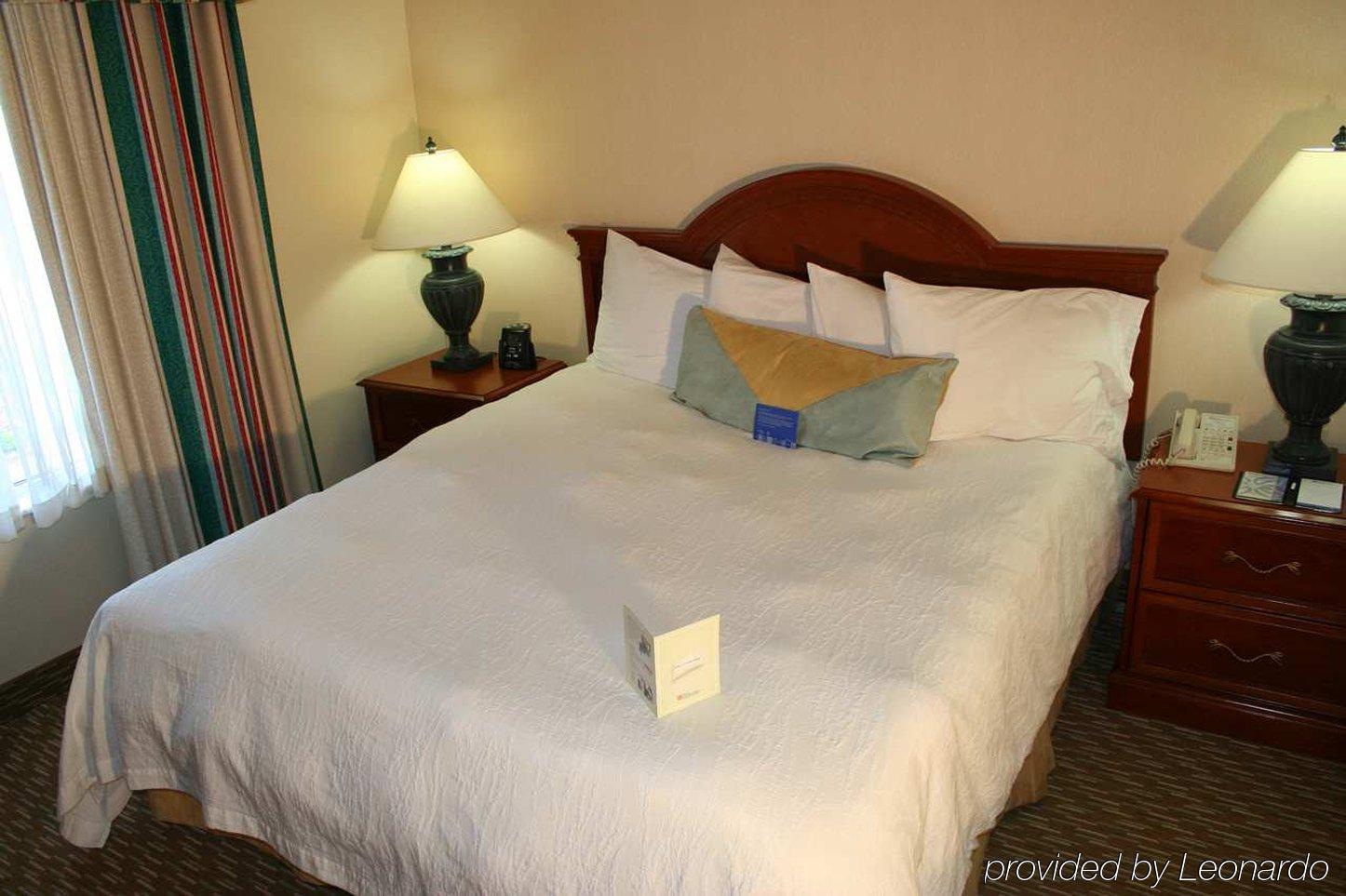 Hilton Garden Hotel 3*